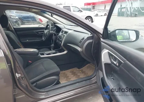 2015 Nissan Altima 2.5 S from USA, damaged, VIN 1N4AL3AP8FN923482